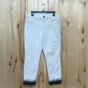 White House Black Market The Slim Crop White Ankle Embroidered Jeans Size 12‎
